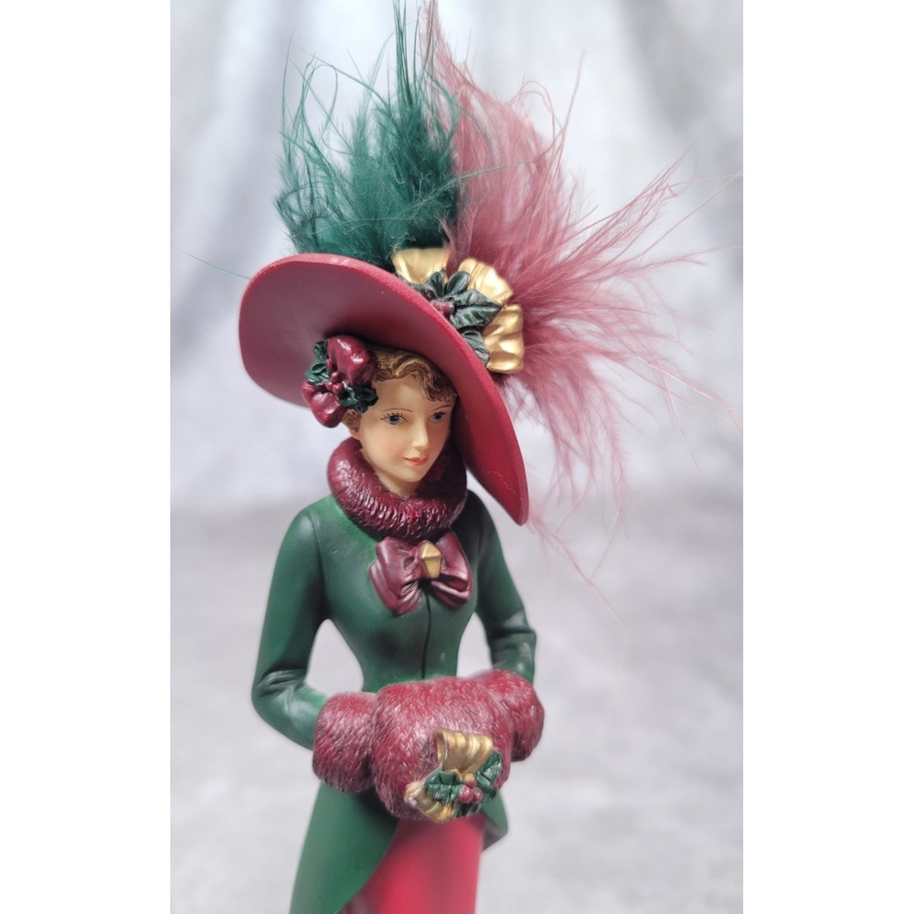 Thomas Kinkade "In the Christmas Spirit" Figurine Holiday Collection 8" Decor